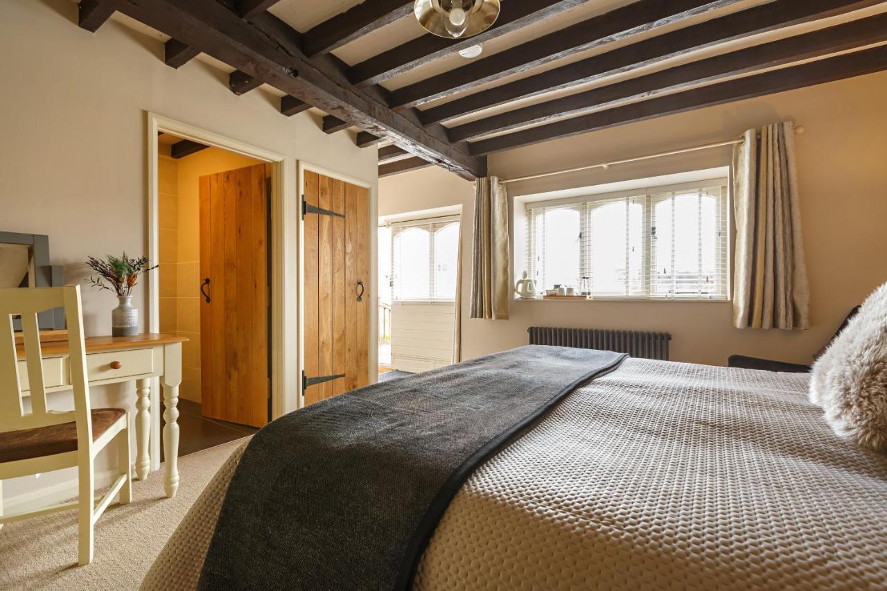 The Barns 4*