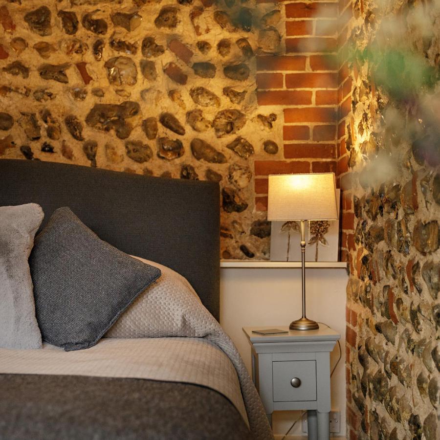 The Barns 4*