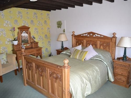 The Barns Bed & Breakfast